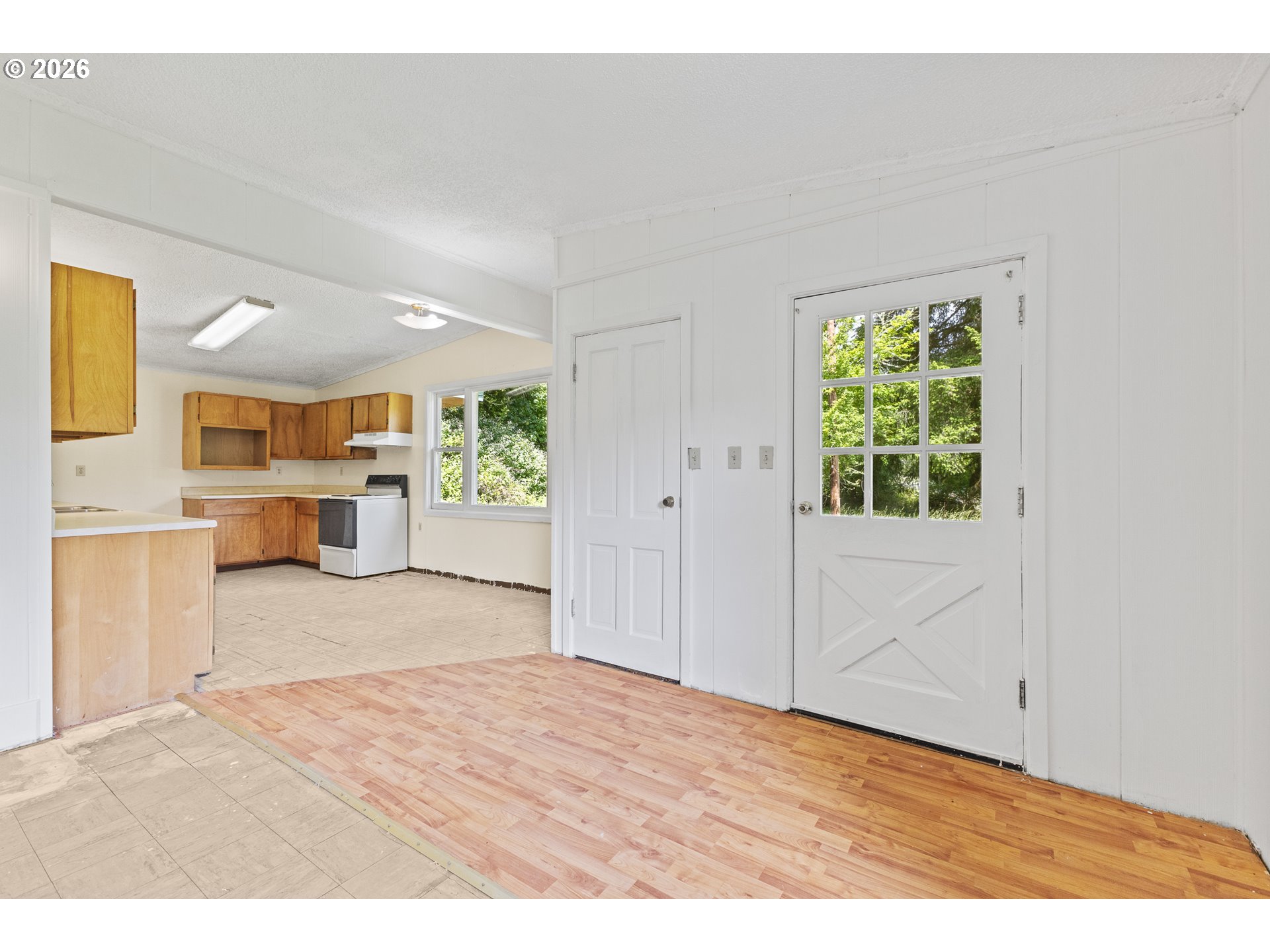 15181 Sitkum Lane Myrtle Point, OR 97458 - Photo 15 of 33