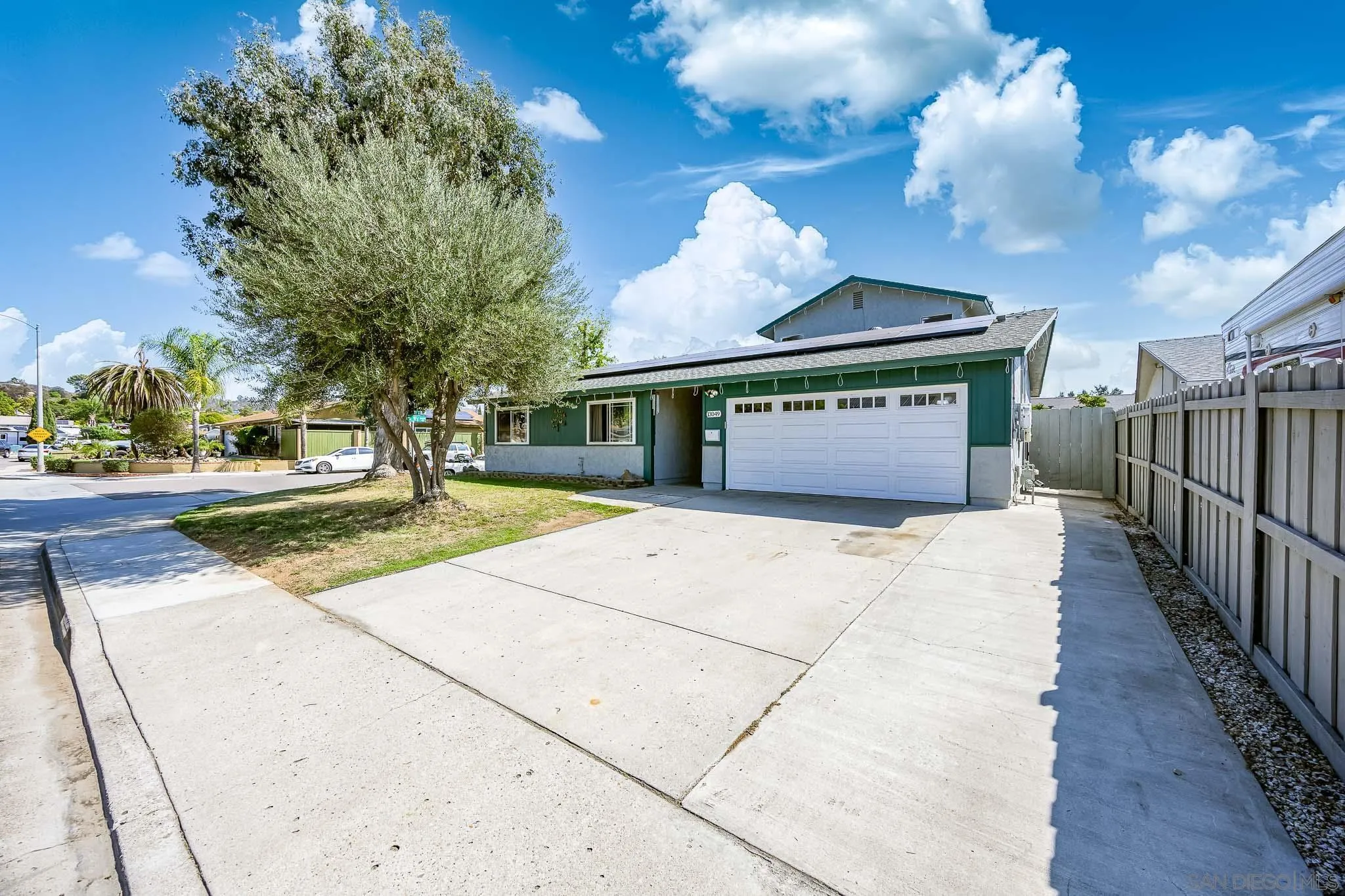 13049 Chrissy Way Lakeside, CA 92040 - Photo 1 of 41