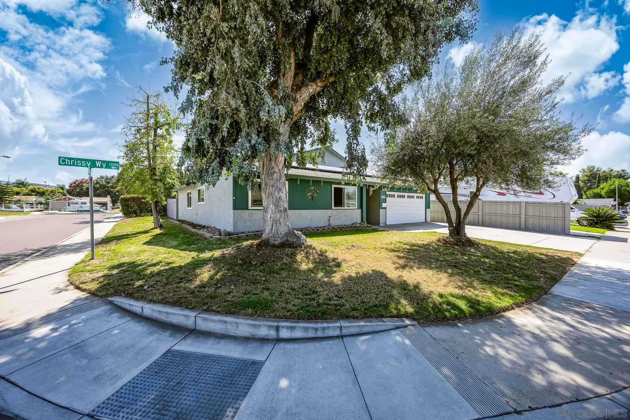 13049 Chrissy Way Lakeside, CA 92040 - Photo 34 of 41