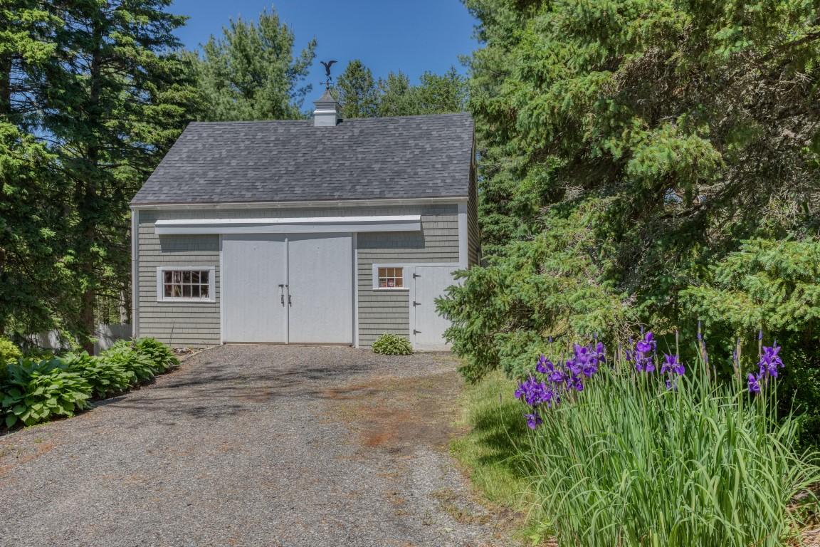 26 Logan Road Boothbay Harbor, ME 04575 - Photo 8 of 30 8. 26LoganRd-2625