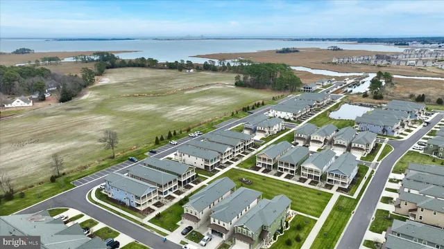 $899,990 | 20726 Whippoorwill Drive, Ocean View, DE 19970