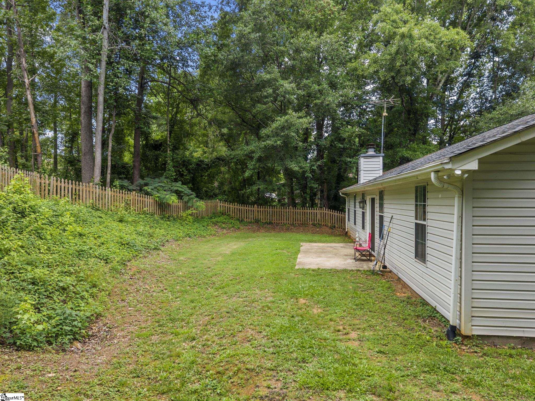 121 Confederate Lane Greer, SC 29651 - Photo 31 of 33