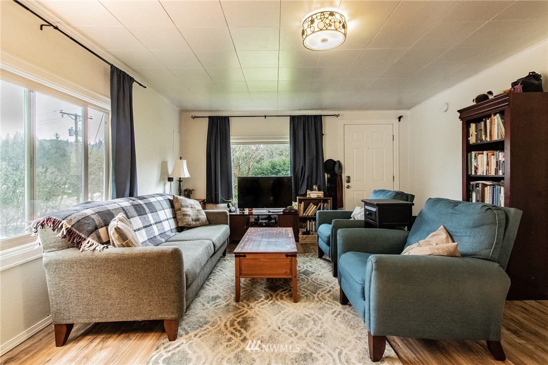2743 Wishkah Road Aberdeen, WA 98520 - Photo 14 of 25 Gallery Image 14