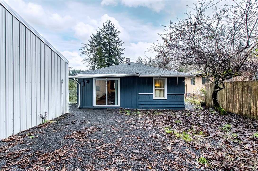 2743 Wishkah Road Aberdeen, WA 98520 - Photo 17 of 25 Gallery Image 17