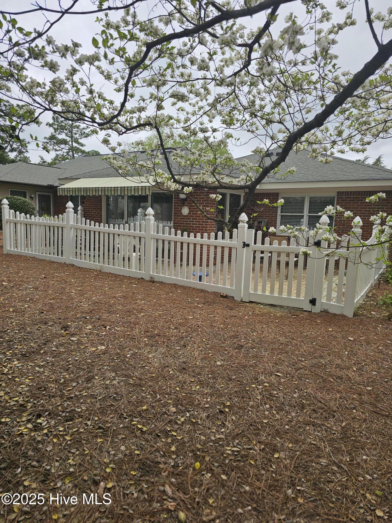 110 Pinehurst Trace Drive Pinehurst, NC 28374 - Photo 3 of 24 Backyard Patio