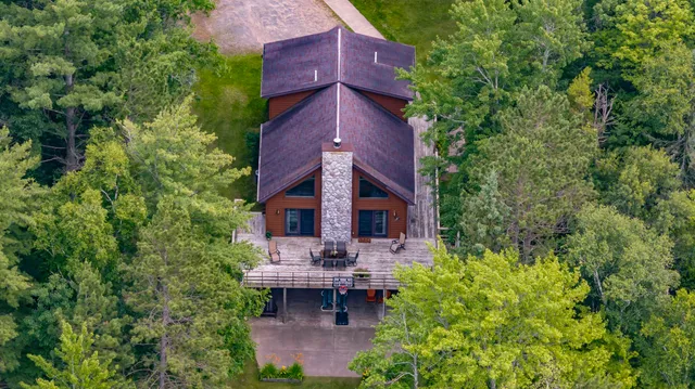 $759,000 | 123 East Stager Lake Drive, Crystal Falls, MI 49920