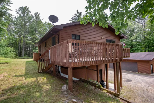 $759,000 | 123 East Stager Lake Drive, Crystal Falls, MI 49920