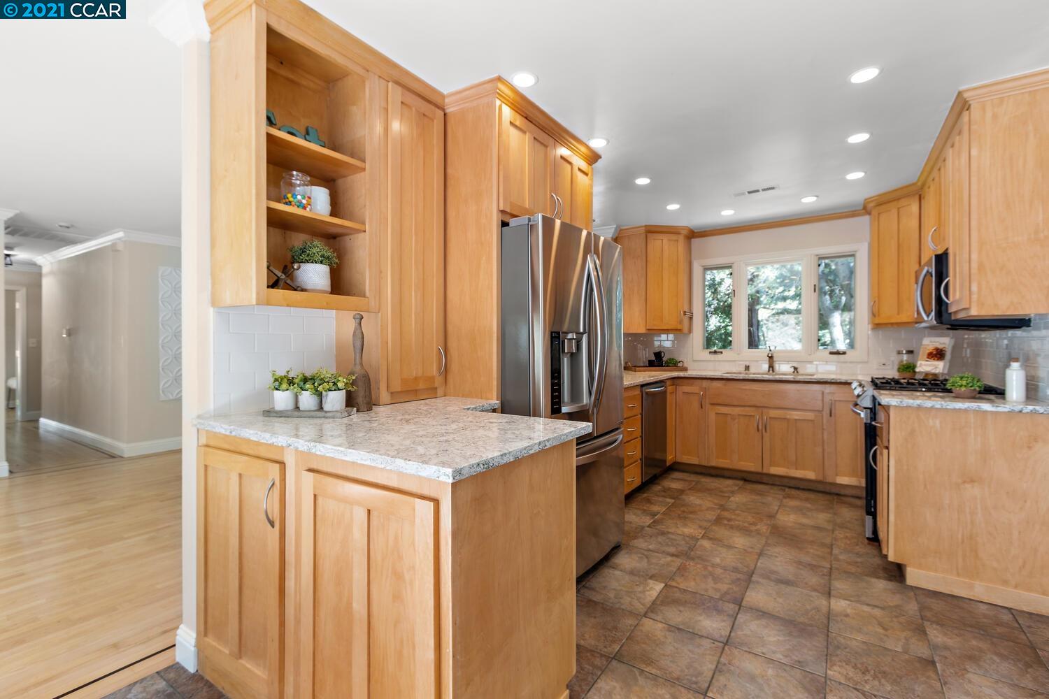 Springhill Road Lafayette, CA 94549 - Photo 7 of 35