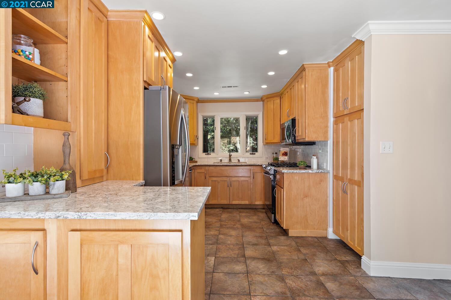 Springhill Road Lafayette, CA 94549 - Photo 8 of 35