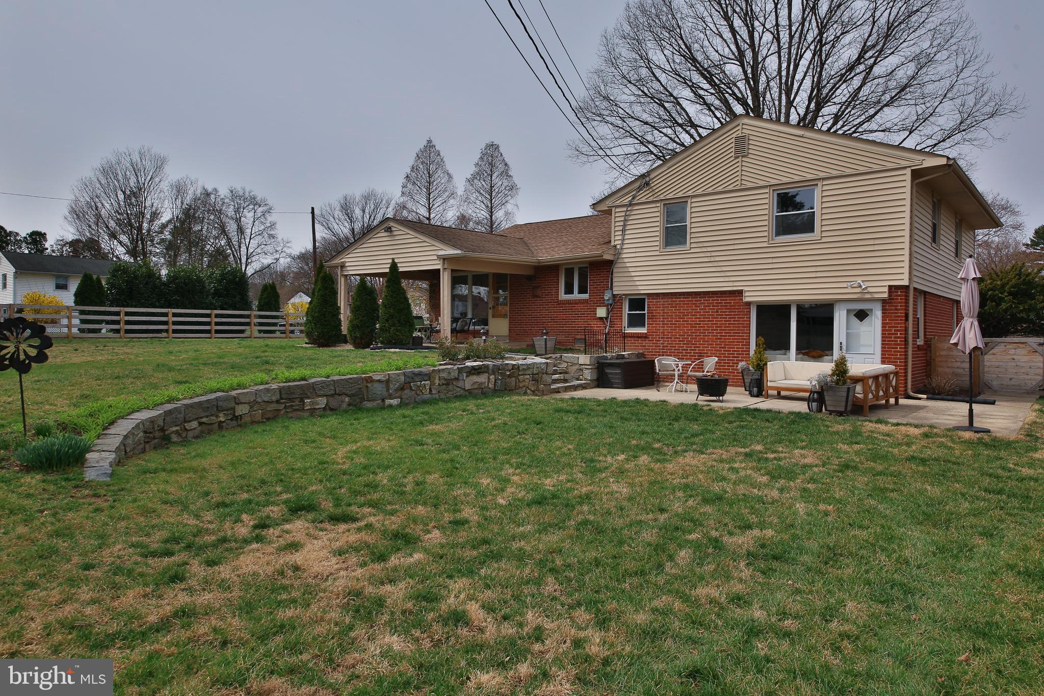 1207 Oliver Road Huntingdon Valley, PA 19006 - Photo 26 of 30 Back