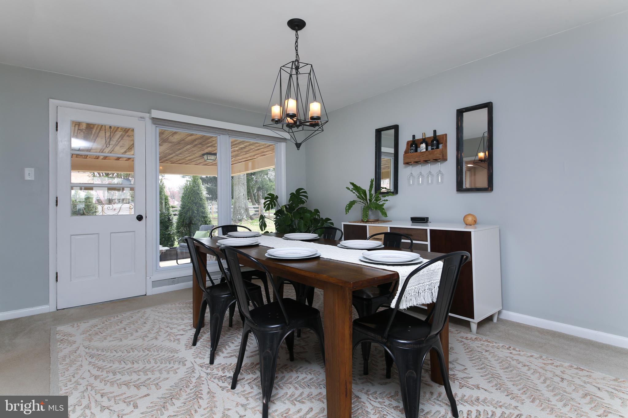 1207 Oliver Road Huntingdon Valley, PA 19006 - Photo 8 of 30 Dining Room
