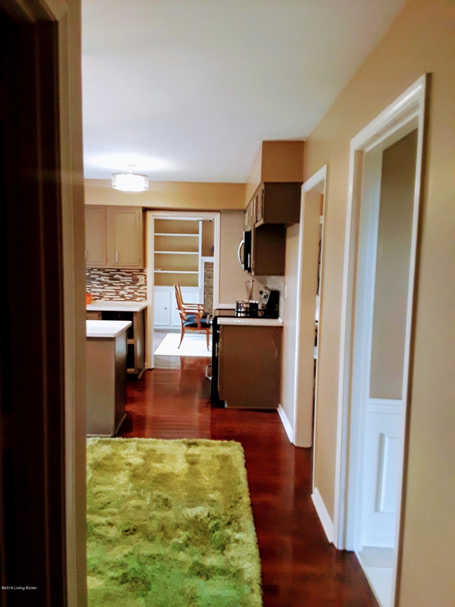 5909 Apache Road Louisville, KY 40207 - Photo 22 of 36 20180504_134332