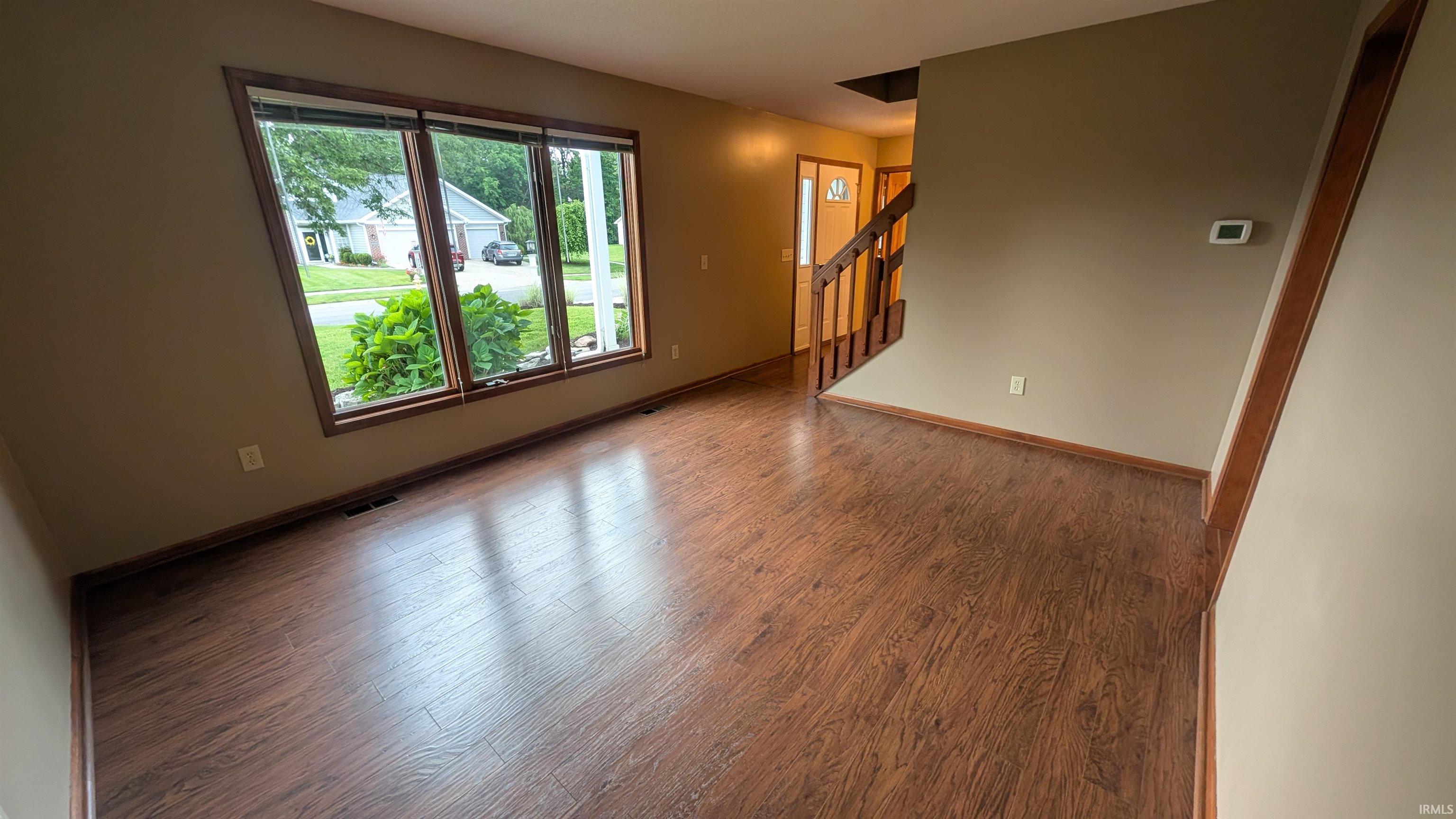 2725 Sweet Cider Road Fort Wayne, IN 46818 - Photo 3 of 28
