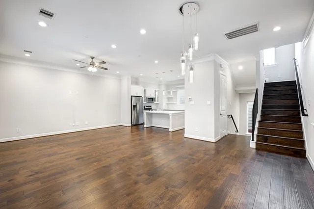 $3,500 | 5932 Petty Street, Unit B, Houston, TX 77007