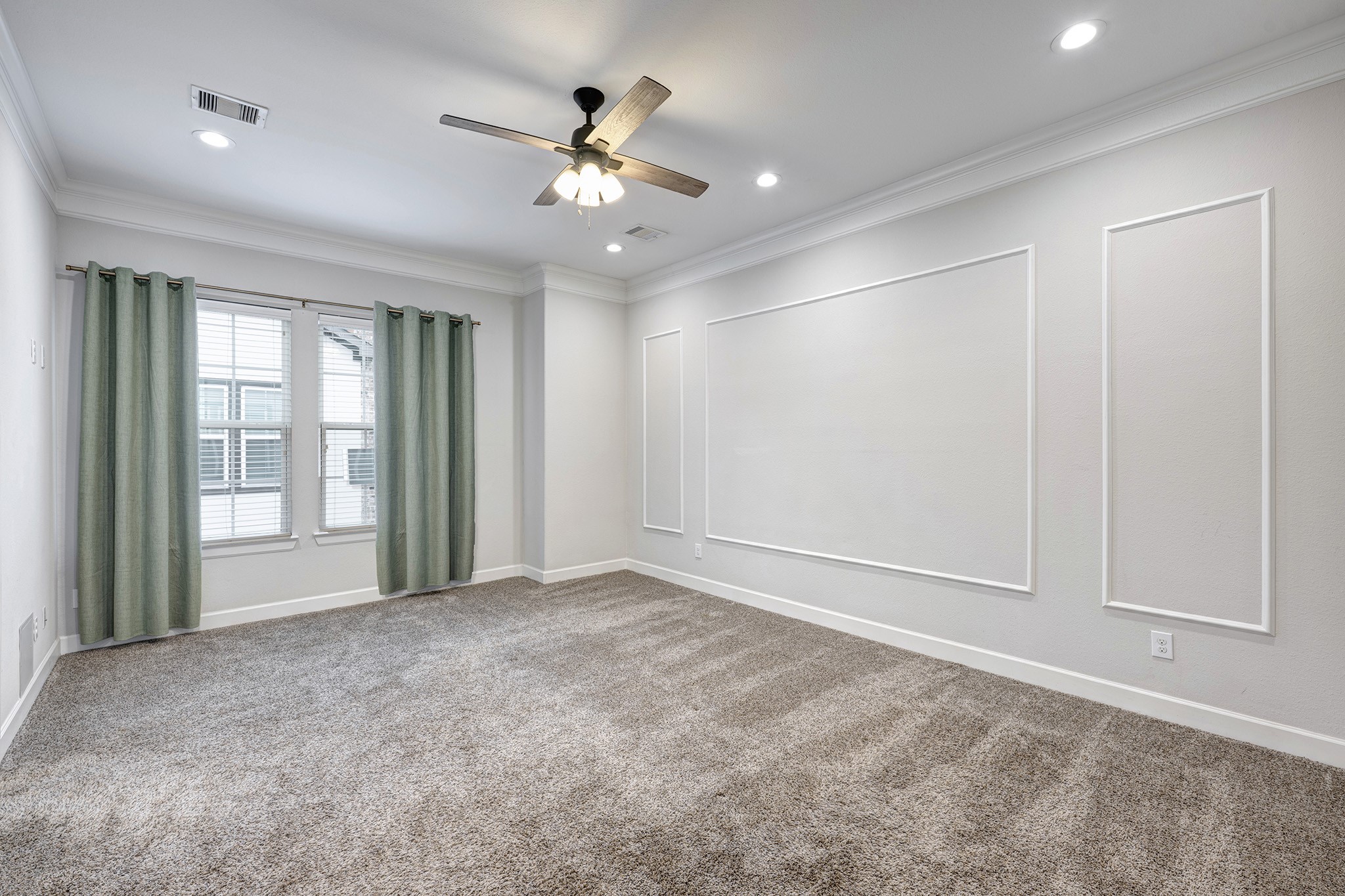 5932 Petty Street, Unit B Houston, TX 77007 - Photo 10 of 19