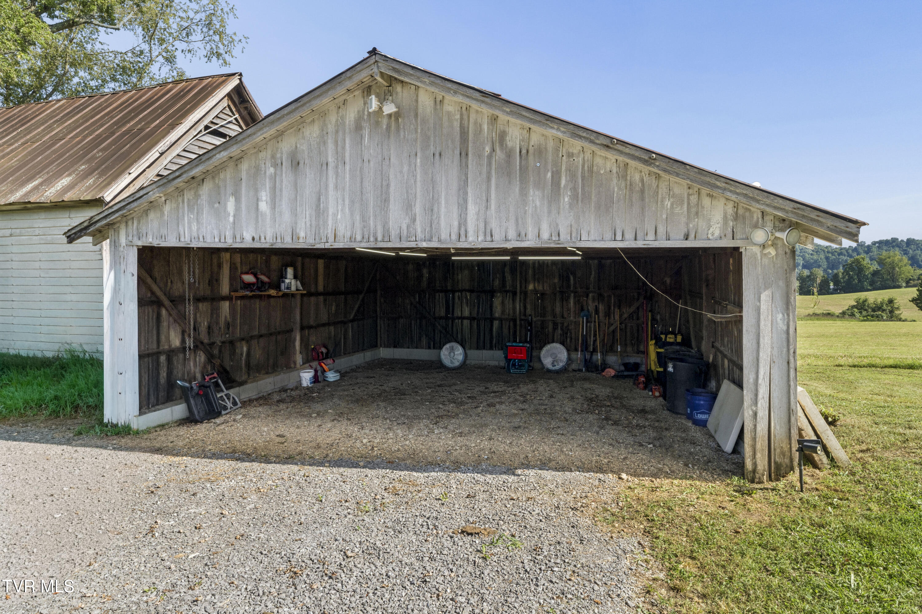 5344 Carters Valley Road Church Hill, TN 37642 - Photo 28 of 40 Carters-50