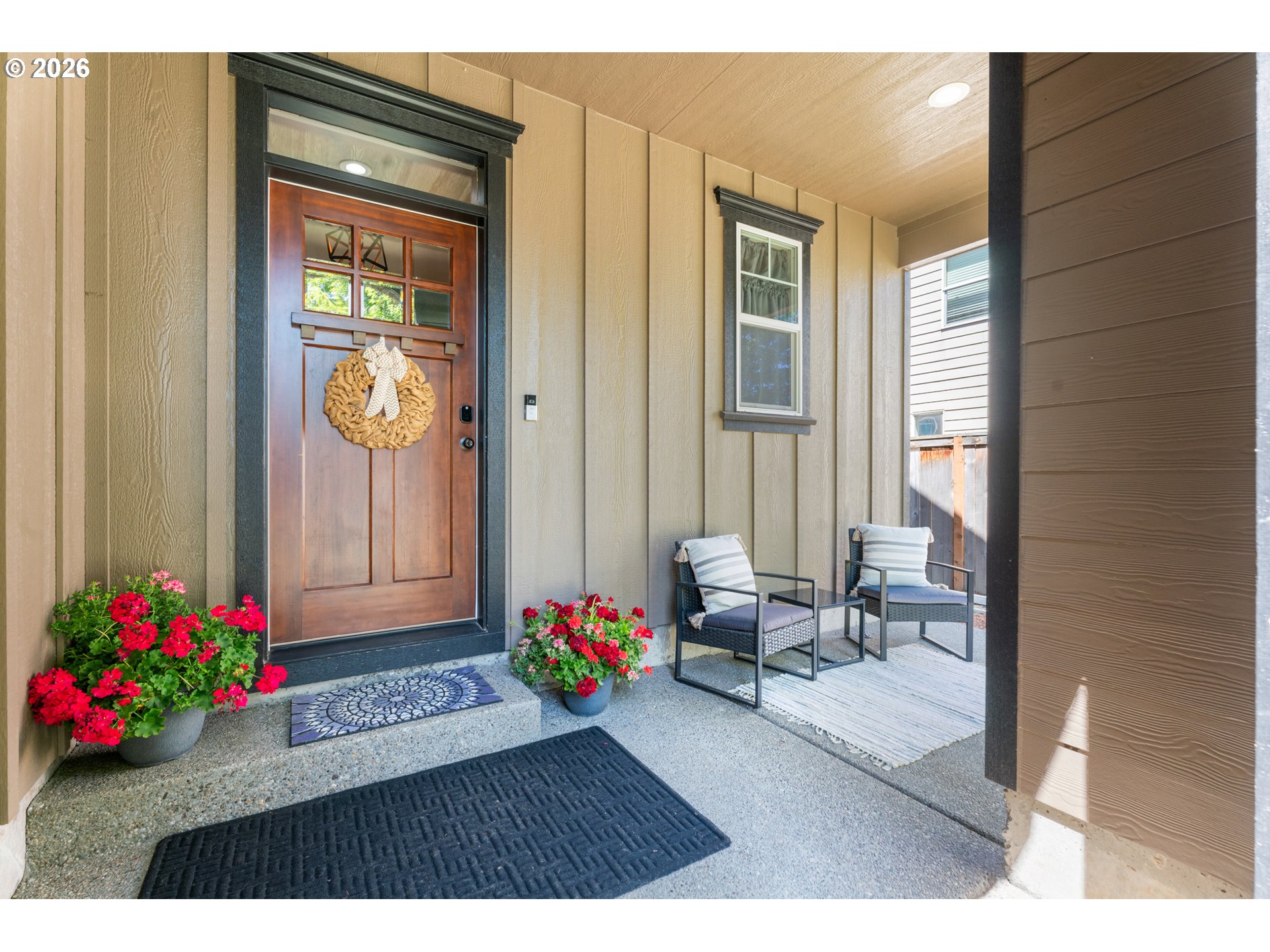 218 Finneys Avenue Molalla, OR 97038 - Photo 2 of 34 a view of outdoor space and dining room