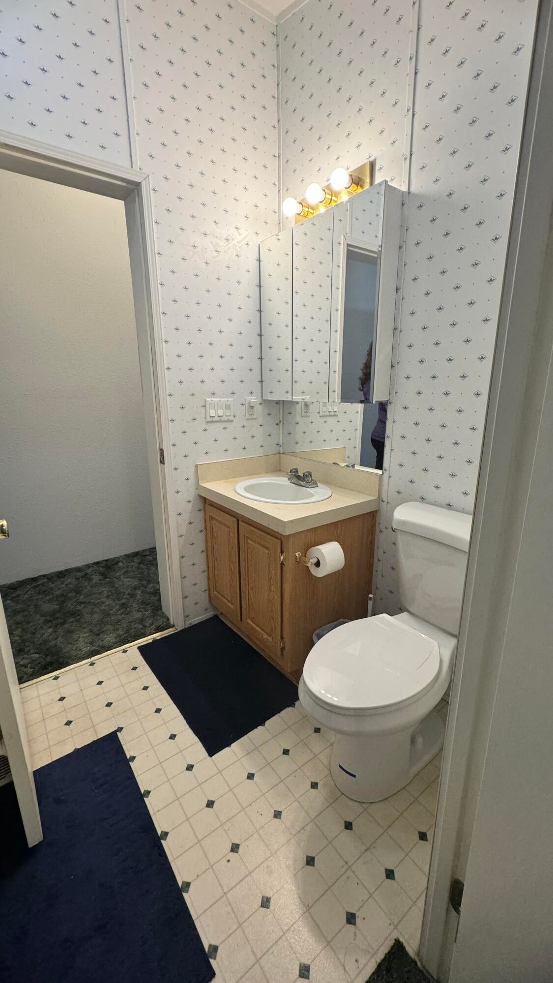 9777 Old Fort Road Klamath Falls, OR 97601 - Photo 18 of 45 Guest Bath