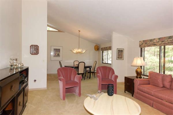 57 Eliot Hill Road Natick, MA 01760 - Photo 5 of 14 Gallery Image 5
