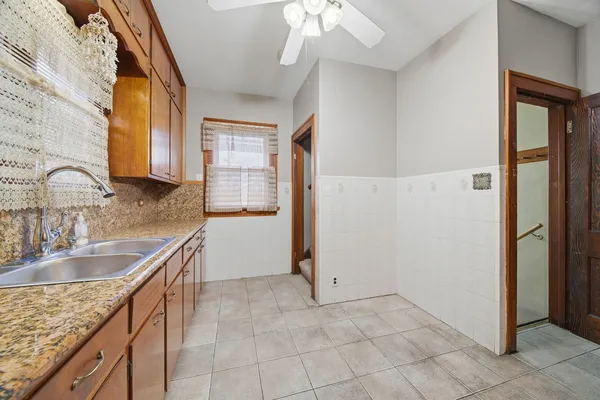 $275,000 | 12506 Elm Street, Blue Island, IL 60406