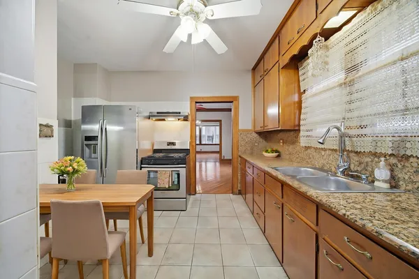 $275,000 | 12506 Elm Street, Blue Island, IL 60406