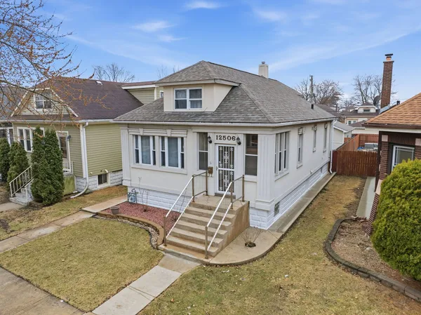 $275,000 | 12506 Elm Street, Blue Island, IL 60406