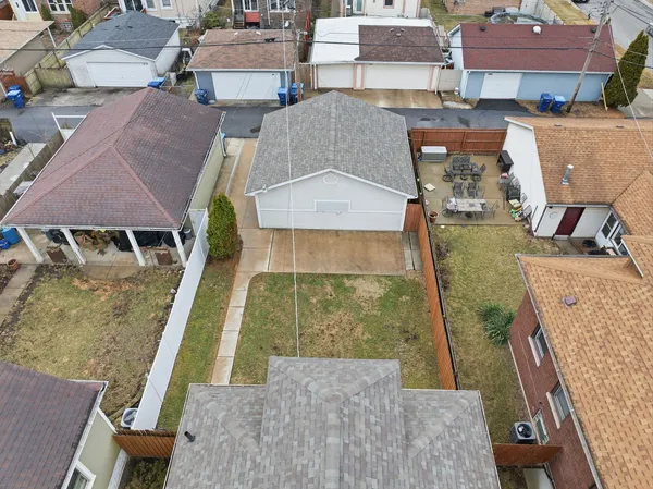 $275,000 | 12506 Elm Street, Blue Island, IL 60406