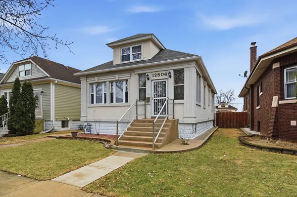 $275,000 | 12506 Elm Street, Blue Island, IL 60406