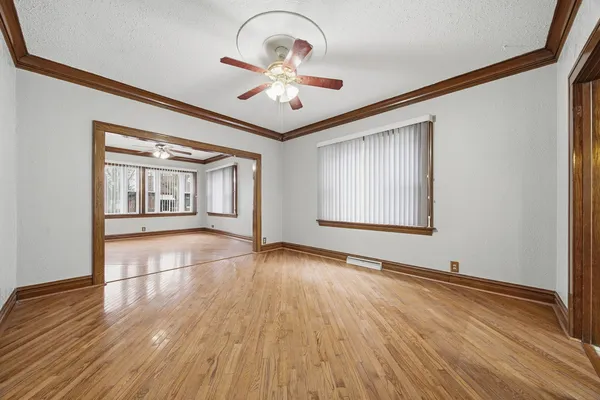 $275,000 | 12506 Elm Street, Blue Island, IL 60406