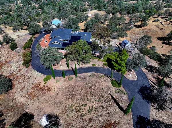 $679,800 | 41101 Lilley Mountain Drive, Coarsegold, CA 93614
