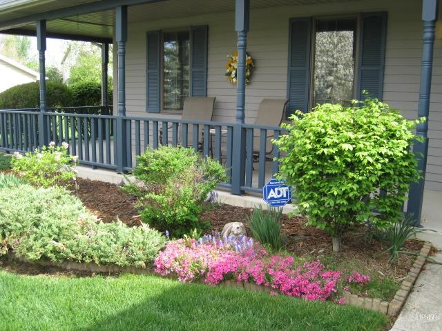8621 Rail Fence Road Fort Wayne, IN 46835 - Photo 4 of 30