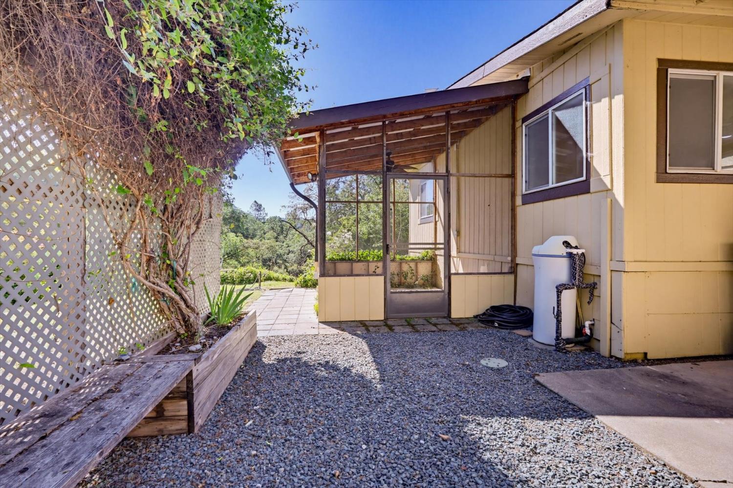 19953 Bear Ridge Road Grass Valley, CA 95949 - Photo 69 of 89