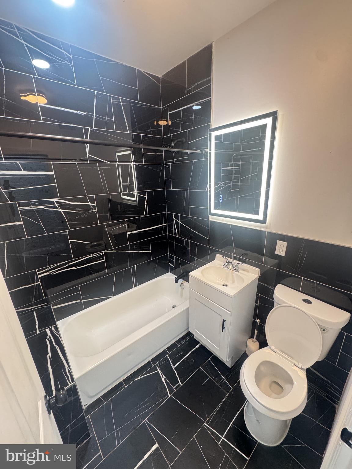 2328 Nicholas Street Philadelphia, PA 19121 - Photo 13 of 13 Bathroom