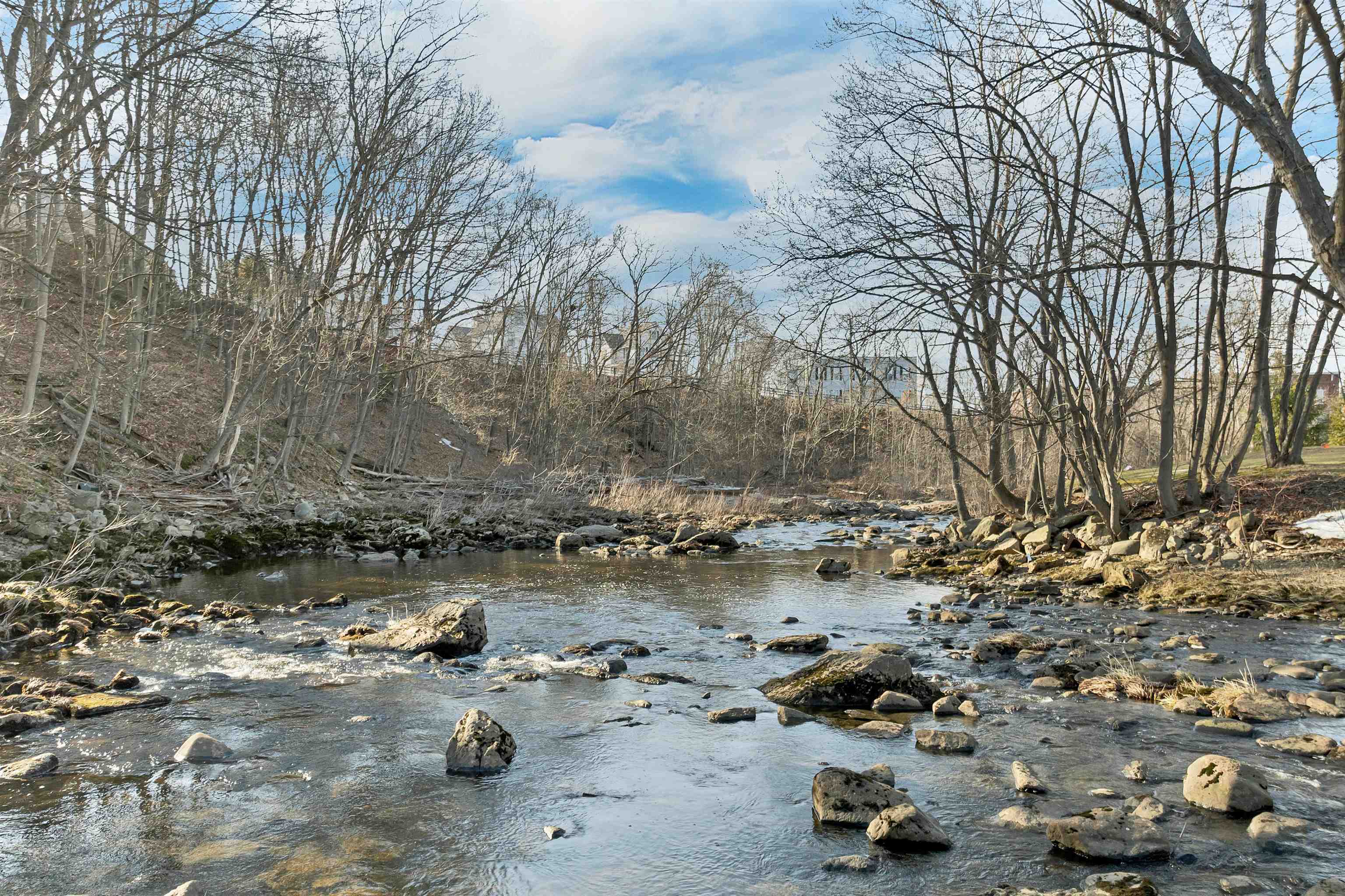 10 Mill Falls Road Pembroke, NH 03275 - Photo 15 of 60