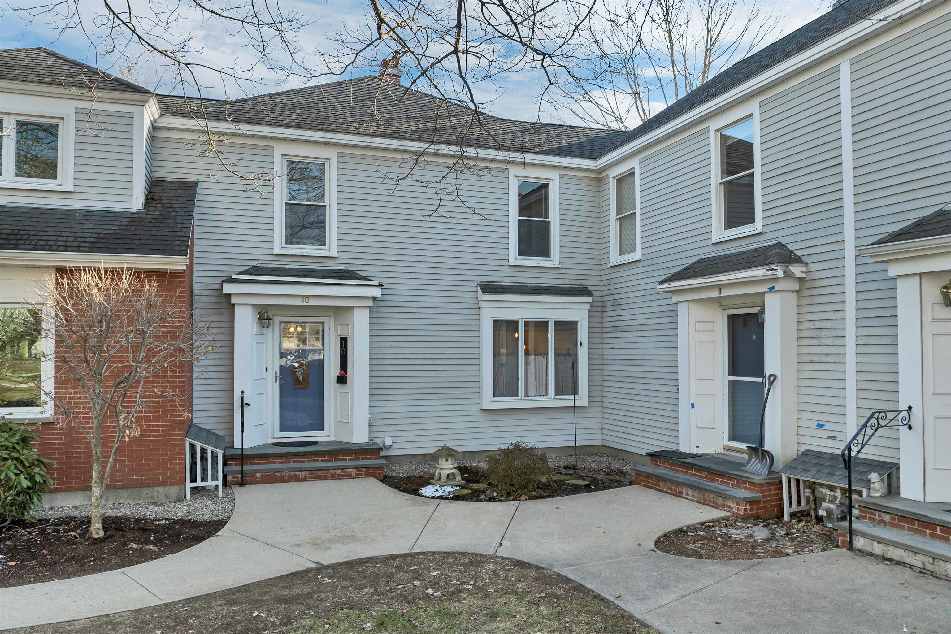 10 Mill Falls Road Pembroke, NH 03275 - Photo 4 of 60