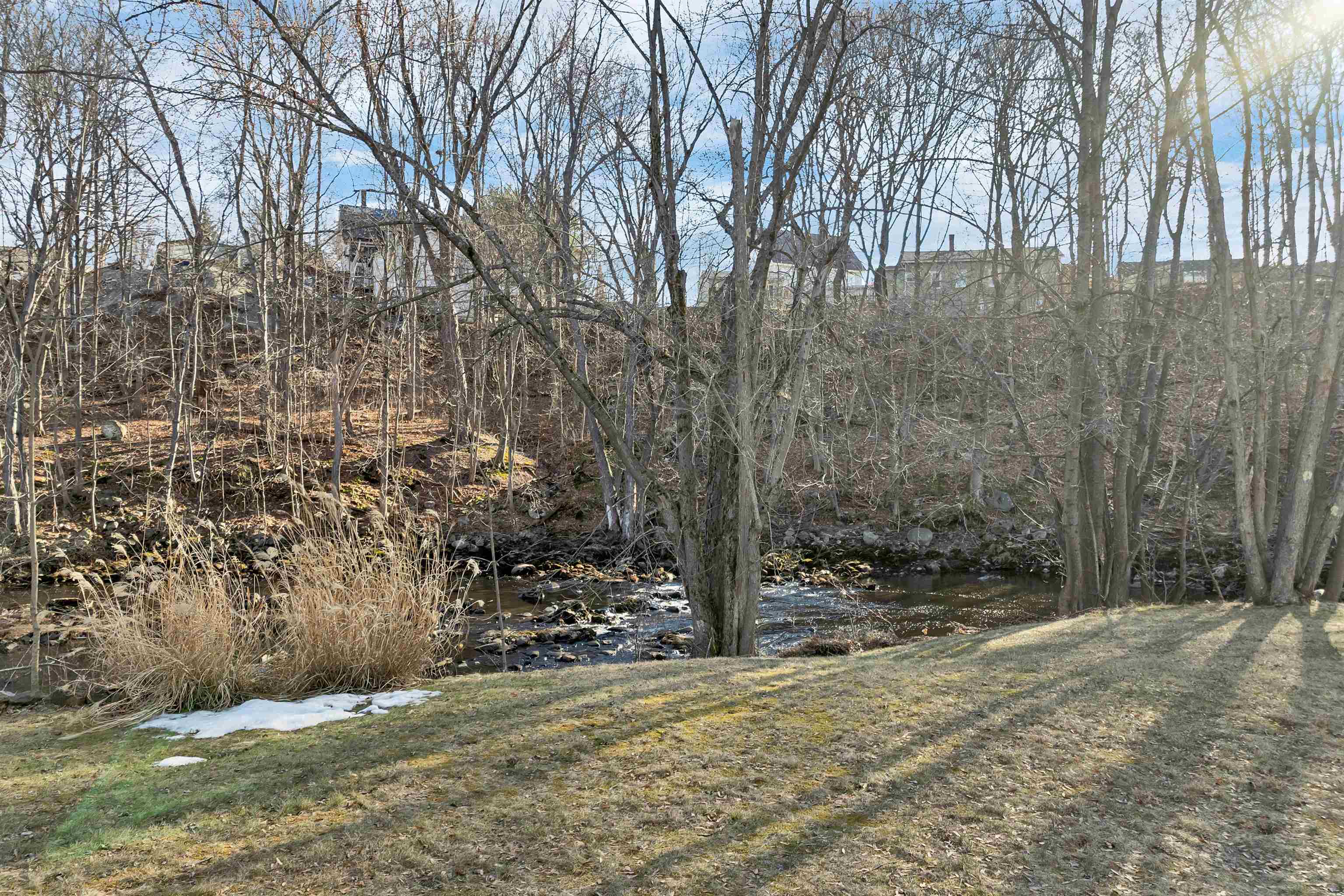 10 Mill Falls Road Pembroke, NH 03275 - Photo 10 of 60