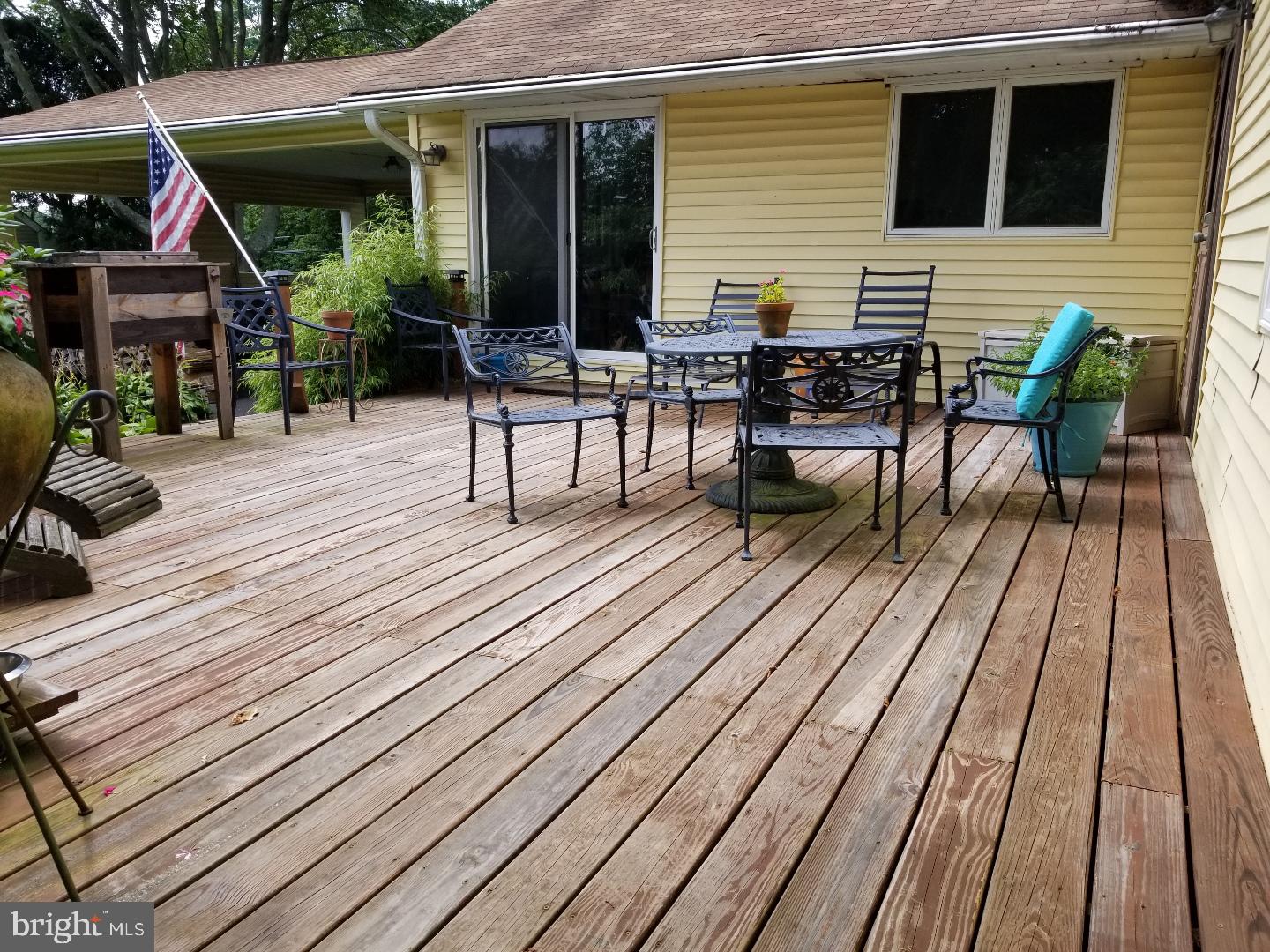 32 Federal City Road Ewing, NJ 08638 - Photo 7 of 29 Back Yard Oasis