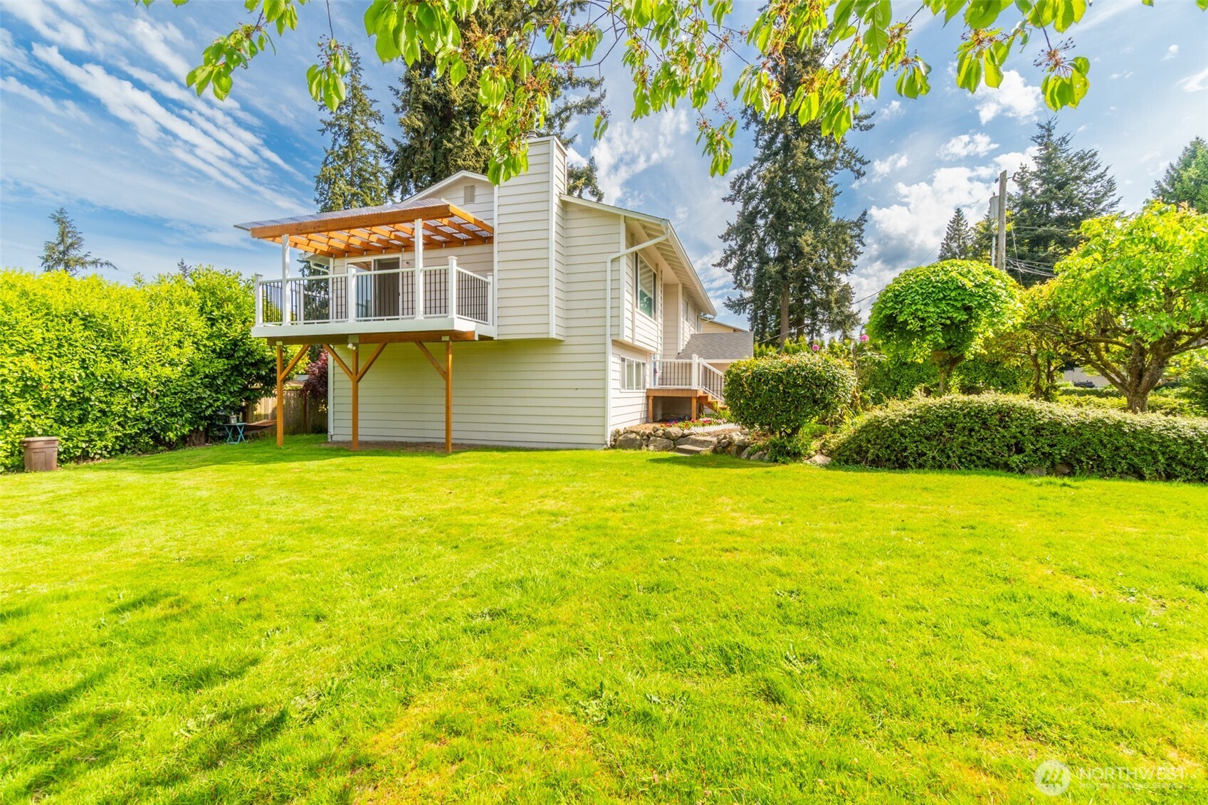 20915 80th Place West Edmonds, WA 98026 - Photo 36 of 40