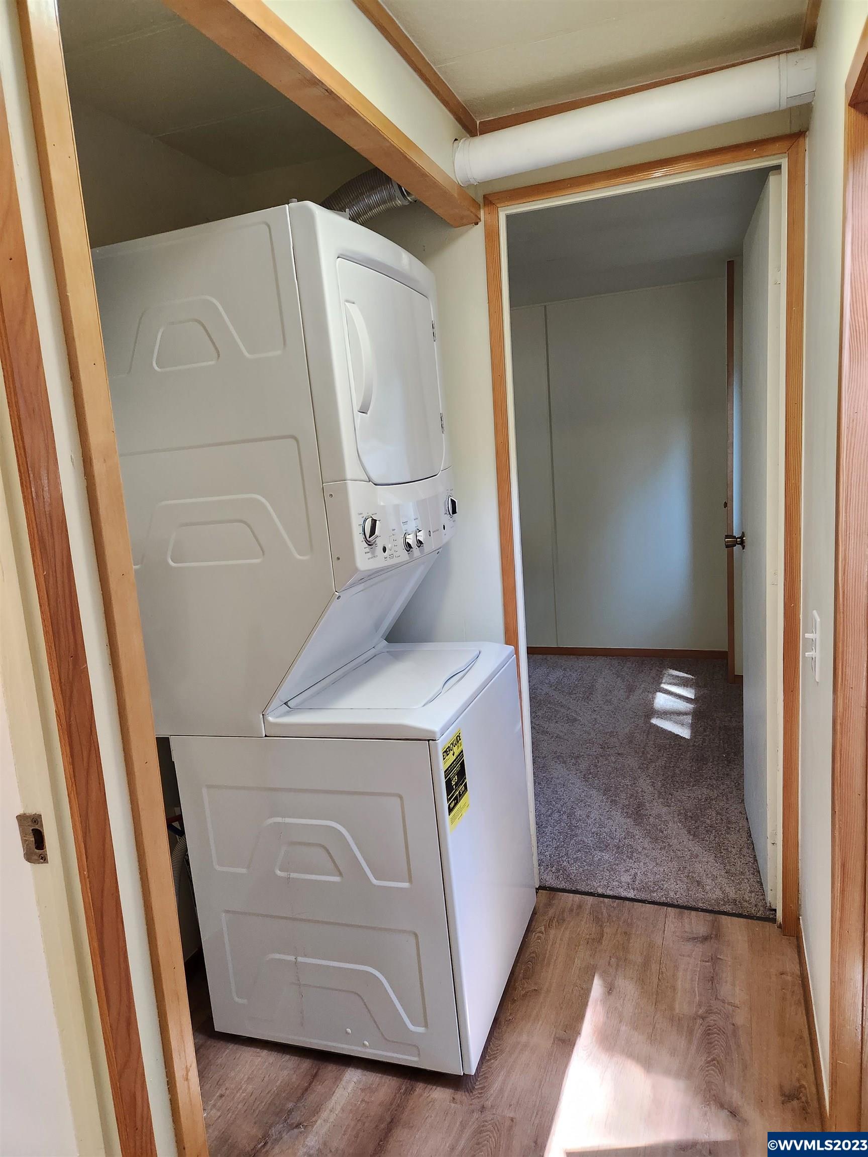 27171 Clear Lake Road, Unit 22 Eugene, OR 97402 - Photo 21 of 25