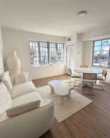 $2,350 | 1525 Euclid Avenue, Unit 12, Miami Beach, FL 33139