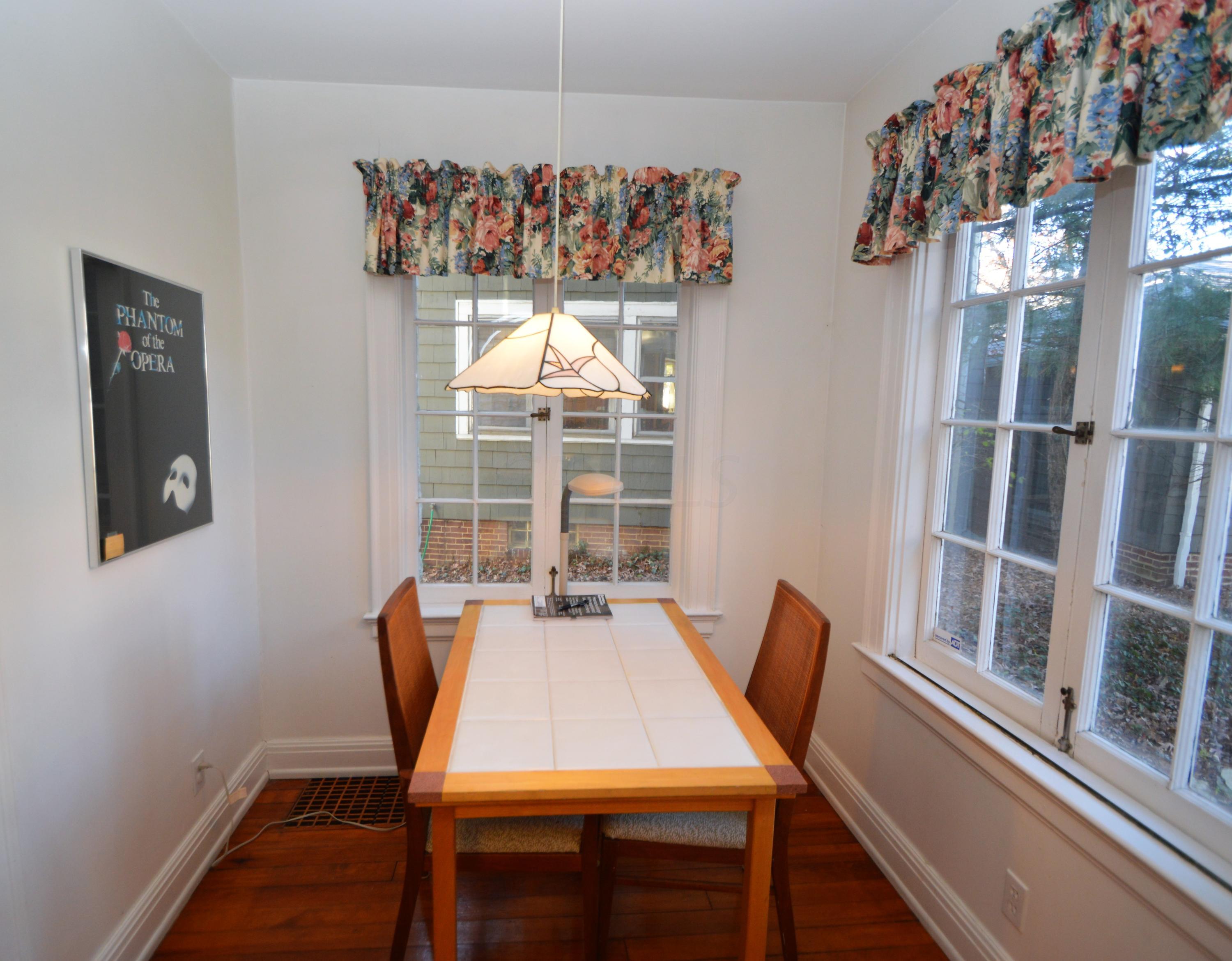 258 Walhalla Road Columbus, OH 43202 - Photo 8 of 26