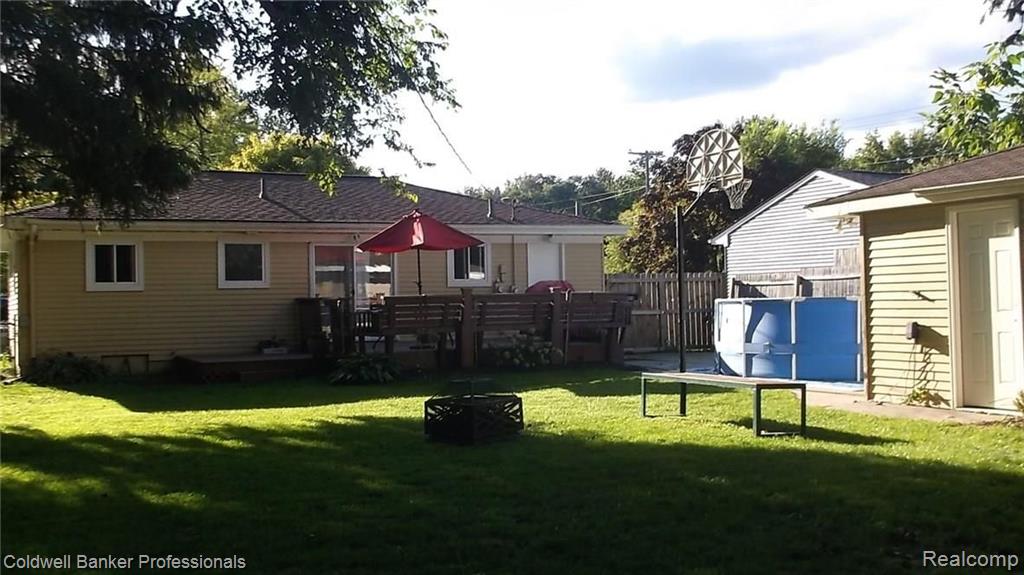 3221 Eastern Avenue Rochester Hills, MI 48307 - Photo 24 of 29