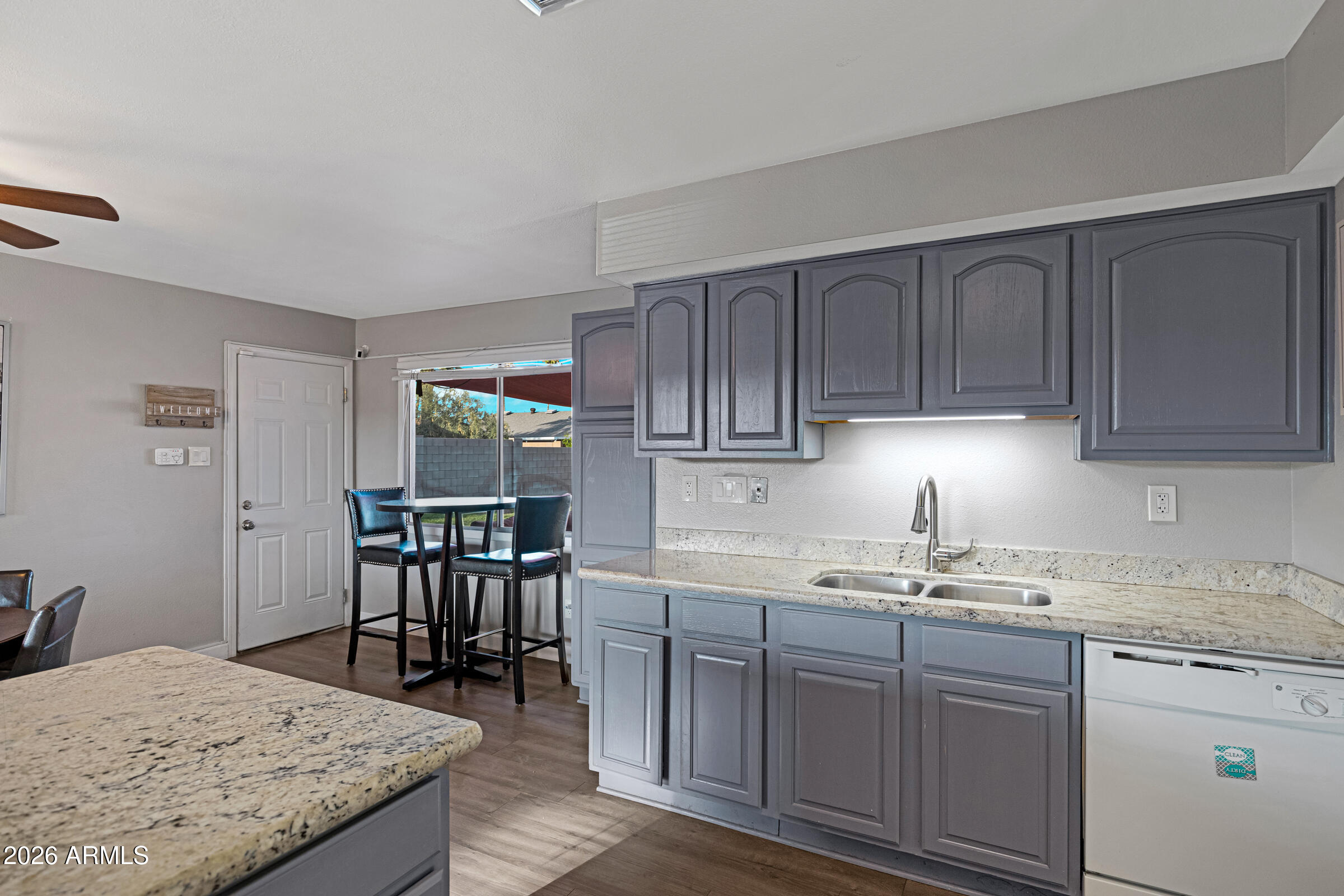4423 South Newberry Road Tempe, AZ 85282 - Photo 15 of 50