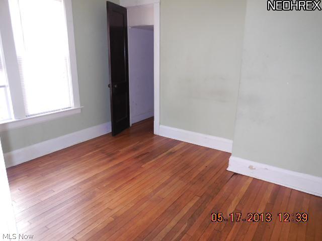 2192 Rexwood Road Cleveland, OH 44118 - Photo 12 of 13 Gallery Image 12