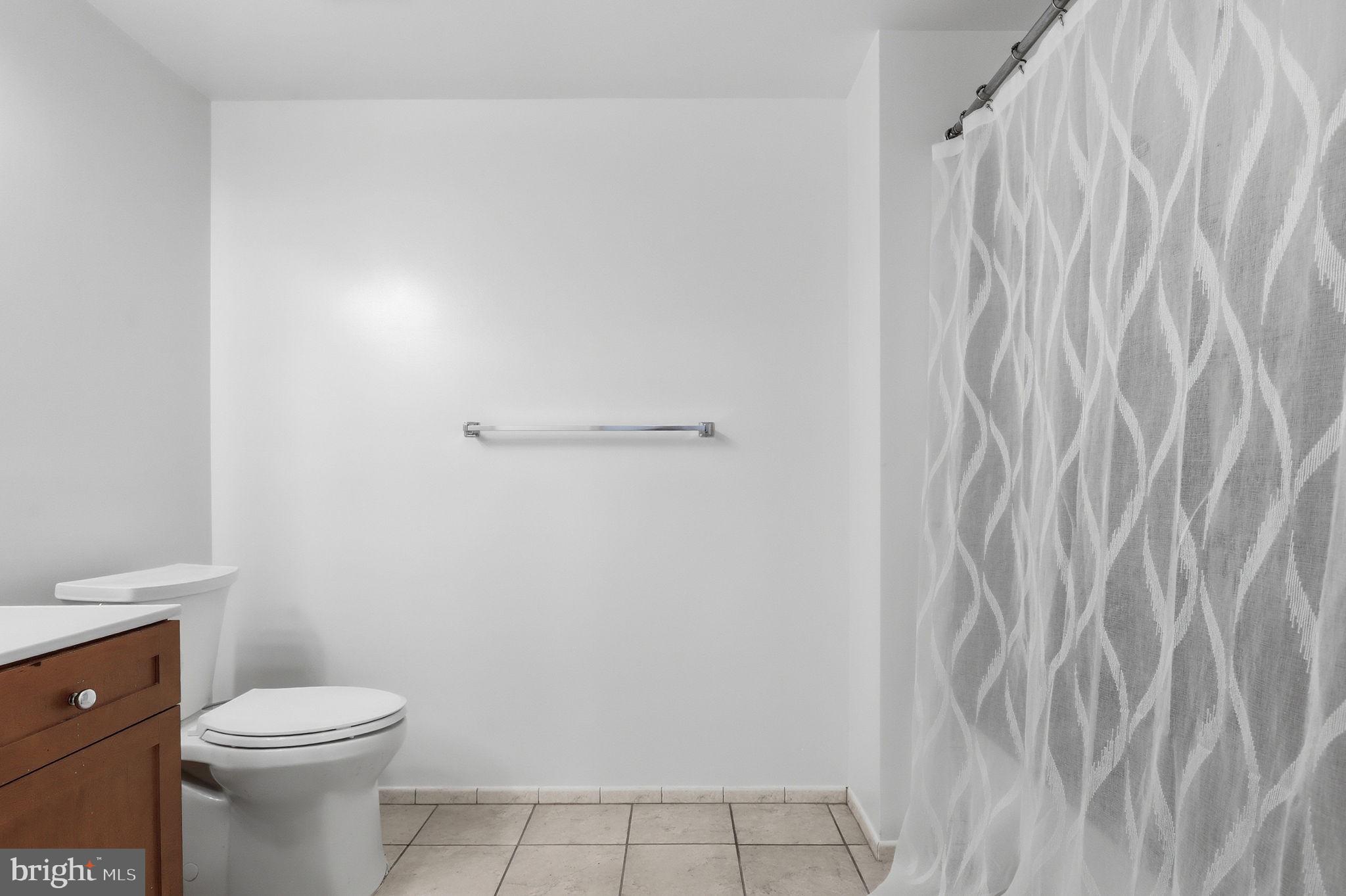 930 Wayne Avenue, Unit 201 Silver Spring, MD 20910 - Photo 12 of 28