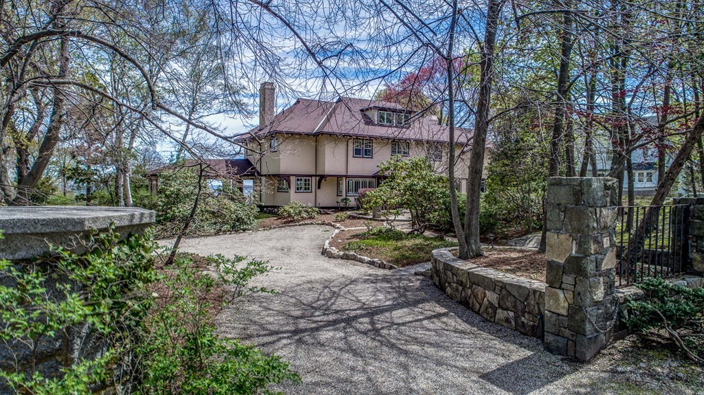 20 Souther Road Gloucester, MA 01930 - Photo 4 of 26