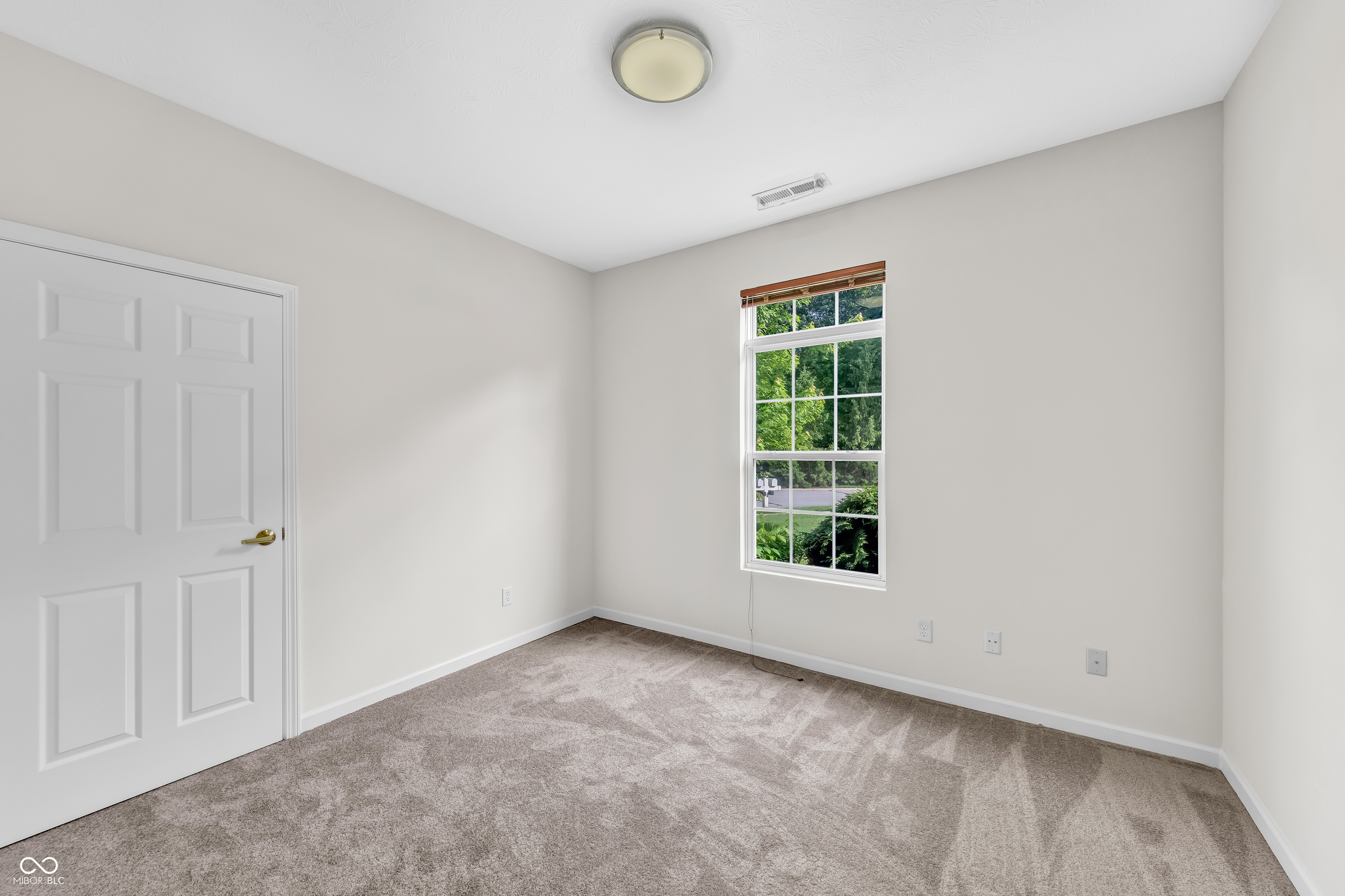 6605 Avila Way Fishers, IN 46038 - Photo 13 of 15
