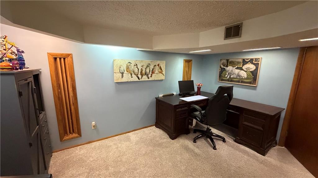 195 Donald Road Hermitage, PA 16148 - Photo 31 of 44