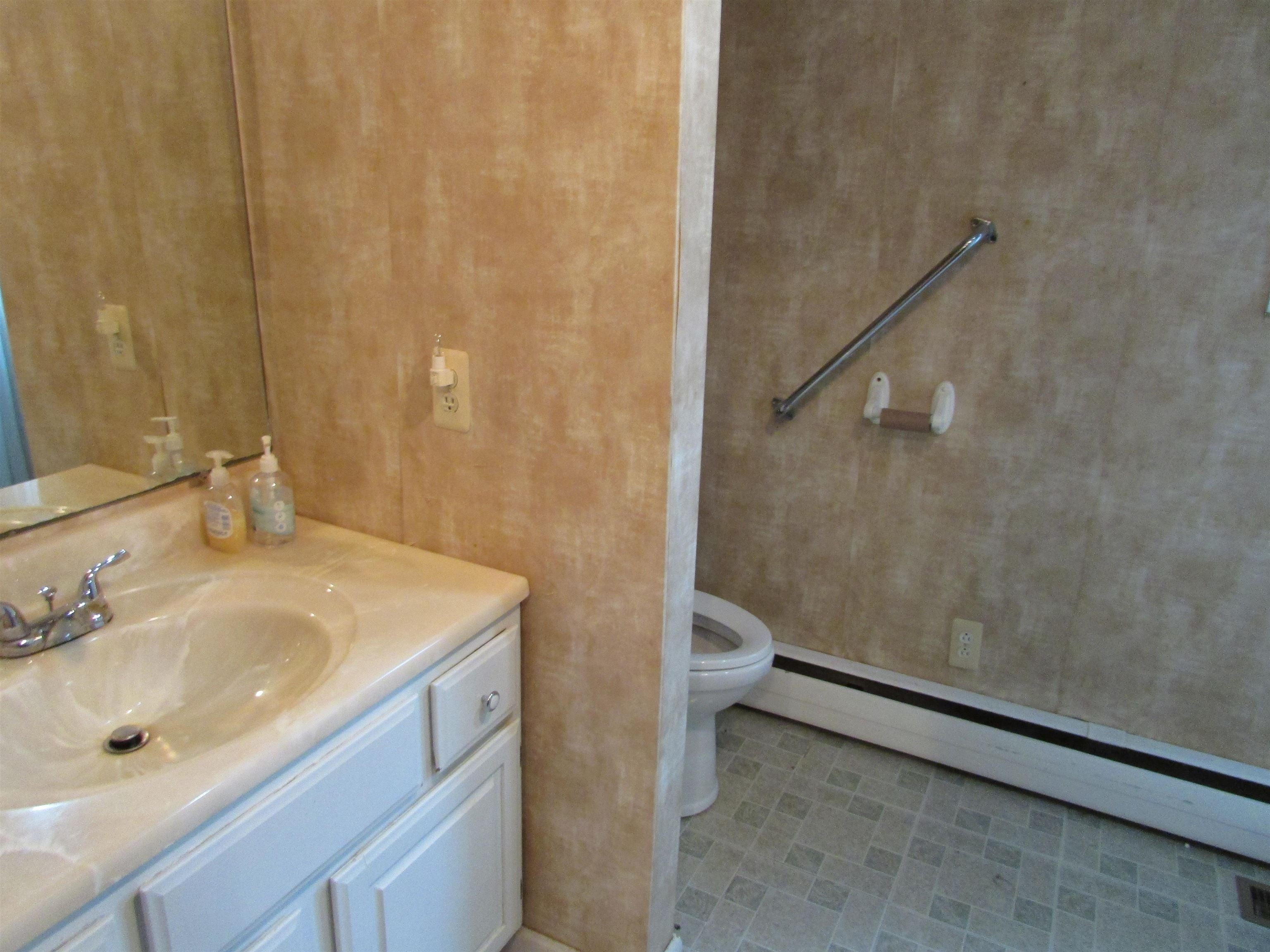 7540 Brandon Road Radford, VA 24141 - Photo 14 of 32 Gallery Image 14