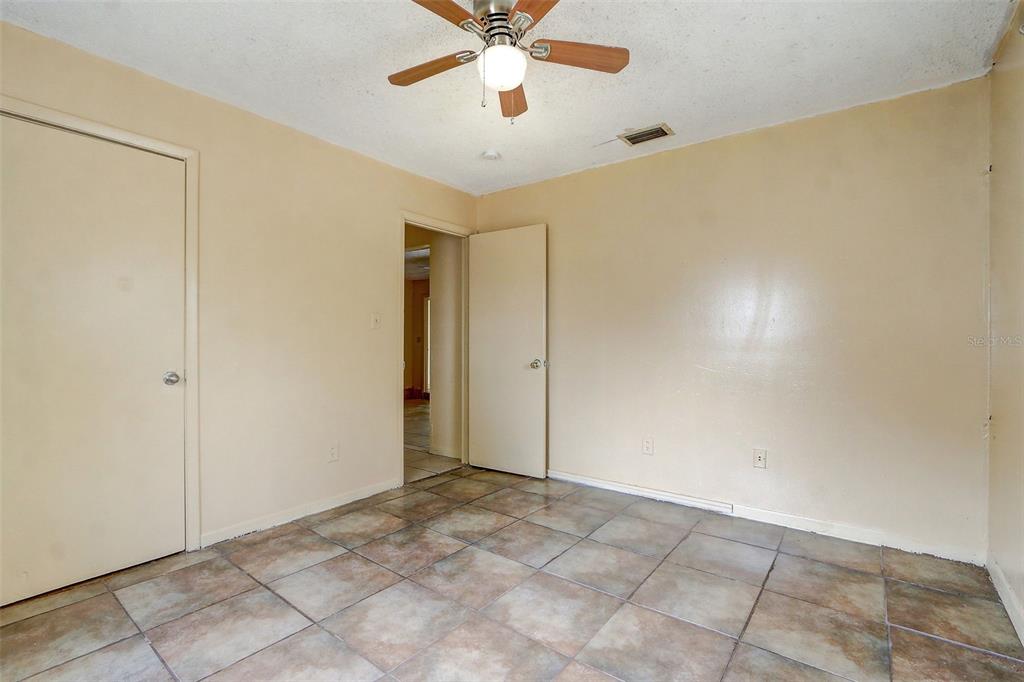 4645 Conley Street Orlando, FL 32811 - Photo 11 of 27